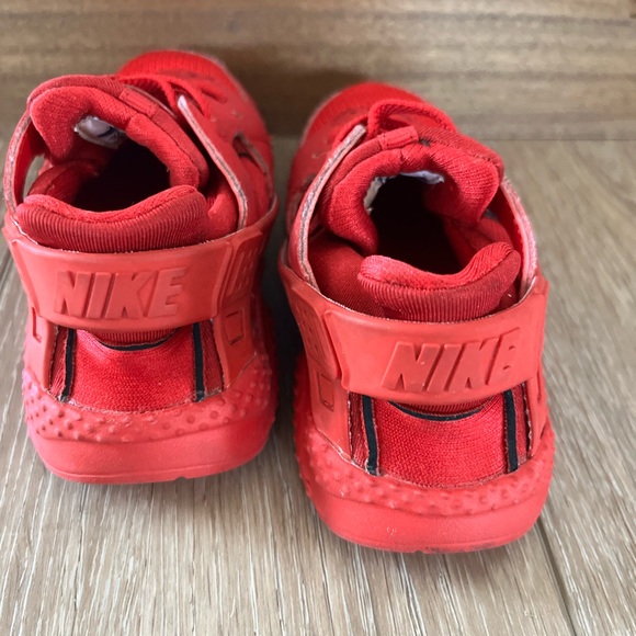 Nike toddler Huarache red tennis shoe size 8C - Picture 8 of 8